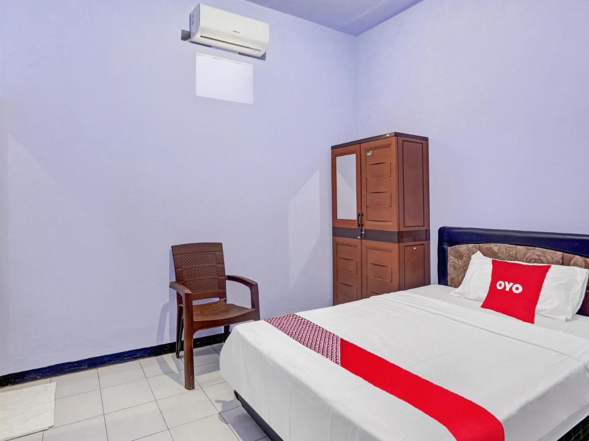 Oyo 90344 Wijayanti Hotel Banyuwangi  Exterior foto